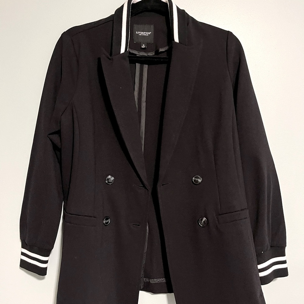 Liverpool Black blazer/coat. Medium. NWOT.